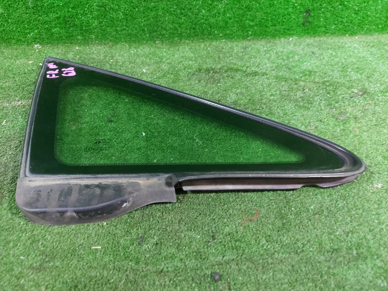 Форточка кузова передняя правая HONDA ODYSSEY RA1 F22B Форточка кузова передняя правая HONDA ODYSSEY RA1 F22B