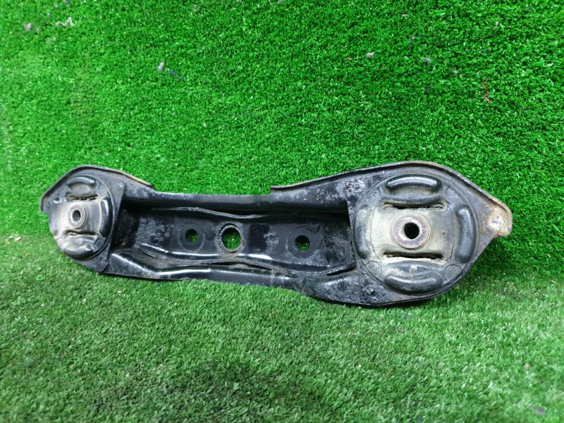 Подушка редуктора задняя ODYSSEY 1995 RA2 F22B