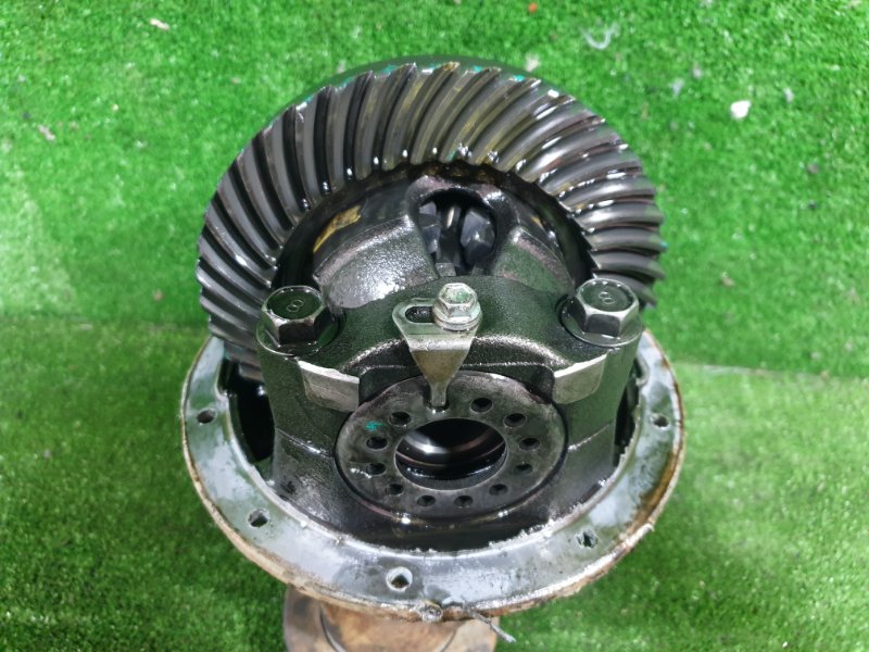 Редуктор задний BEGO J200G 3SZVE Редуктор задний BEGO J200G 3SZVE