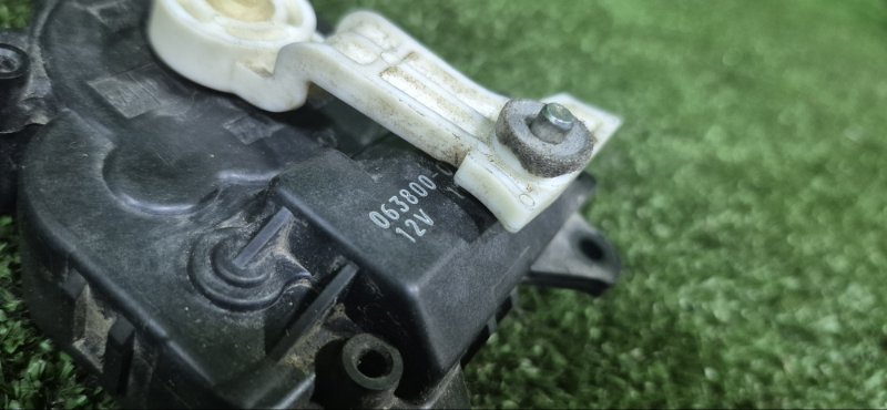 Сервопривод заслонки печки CAMRY 2006 ACV40 2AZFE