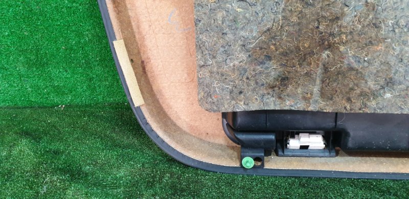 Обшивка двери передняя правая HARRIER ACU10 2AZFE