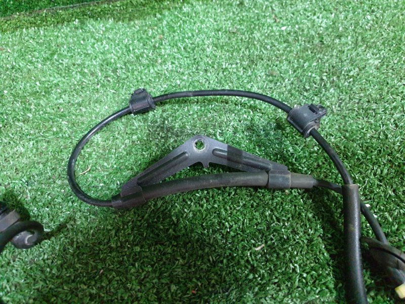Датчик abs задний правый TOYOTA RUSH J210E 3SZVE Датчик abs задний правый TOYOTA RUSH J210E 3SZVE