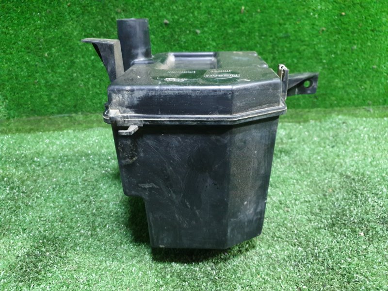 Бачок стеклоомывателя R'NESSA 1997 PNN30 KA24DE