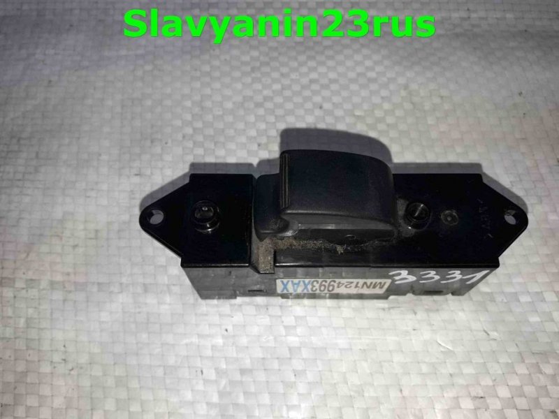 Кнопка стеклоподъемника передняя правая Mitsubishi Lancer 2005 CS3A 4g18 MR587851 Б/У