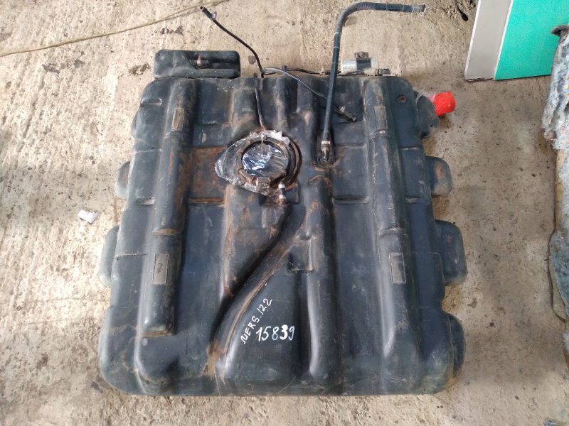 Бензобак Mercedes-Benz Vito 1997 W638 M 111 E23 A6384710801F11 Б/У