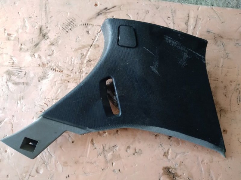 Пластик салона задний правый Opel Astra 2005 L48 Z16XEP 13114325 Б/У