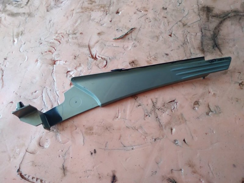 Заглушка кузова передняя левая Astra 2005 L48 Z16XEP Заглушка кузова передняя левая Astra 2005 L48 Z16XEP