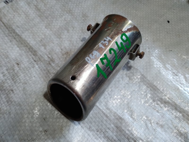 Запчасть насадка на глушитель задняя Peugeot 206 2007 2B TU3JP 173015 Б/У Насадка на глушитель задняя Peugeot 206 2007 2B TU3JP 173015 Б/У