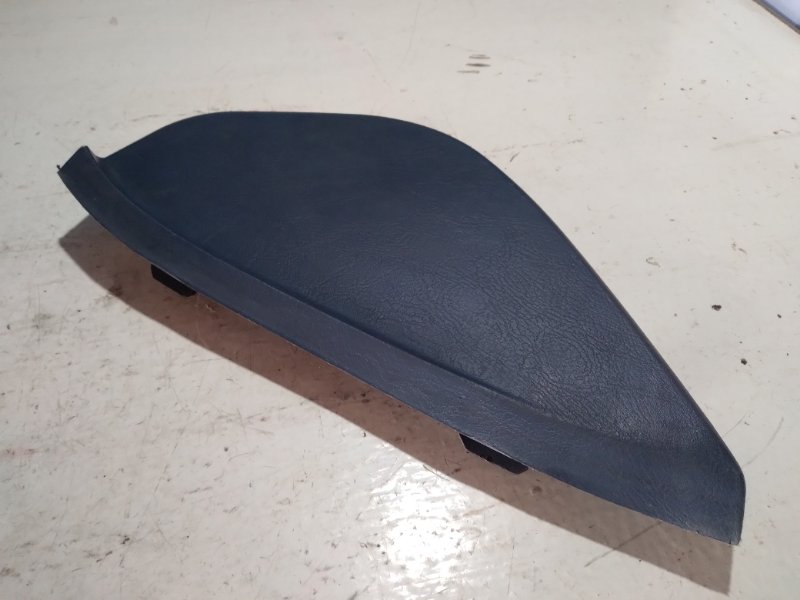 Накладка на торпедо передняя левая Elantra 2003 XD G4GR 1 Накладка на торпедо передняя левая Elantra 2003 XD G4GR 1