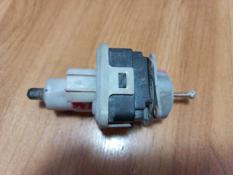 Корректор фар Daewoo Nexia KLETN G15MF