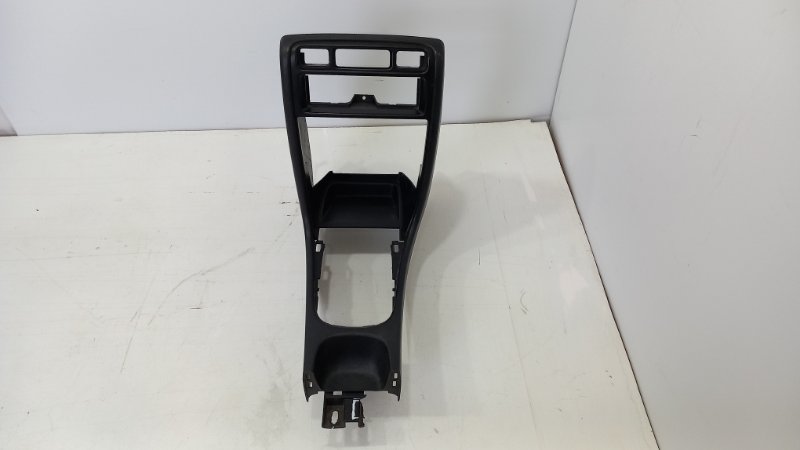 Консоль центральная передний Honda Civic 6 MB3 D15Z8