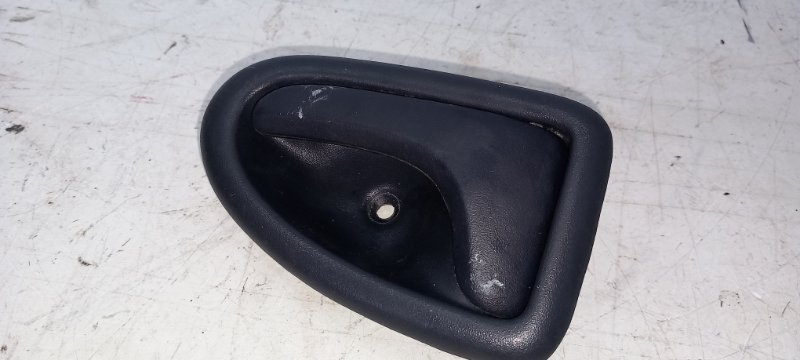 Ручка двери внутренняя задняя левая Symbol 2006 LB0P K4JB