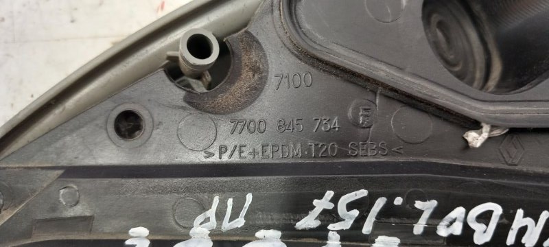 Уголок двери внутренний правый Symbol 2006 LB0P K4JB