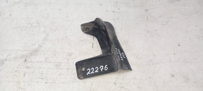 Брызговик задний правый Hyundai Accent LC2 G4EB