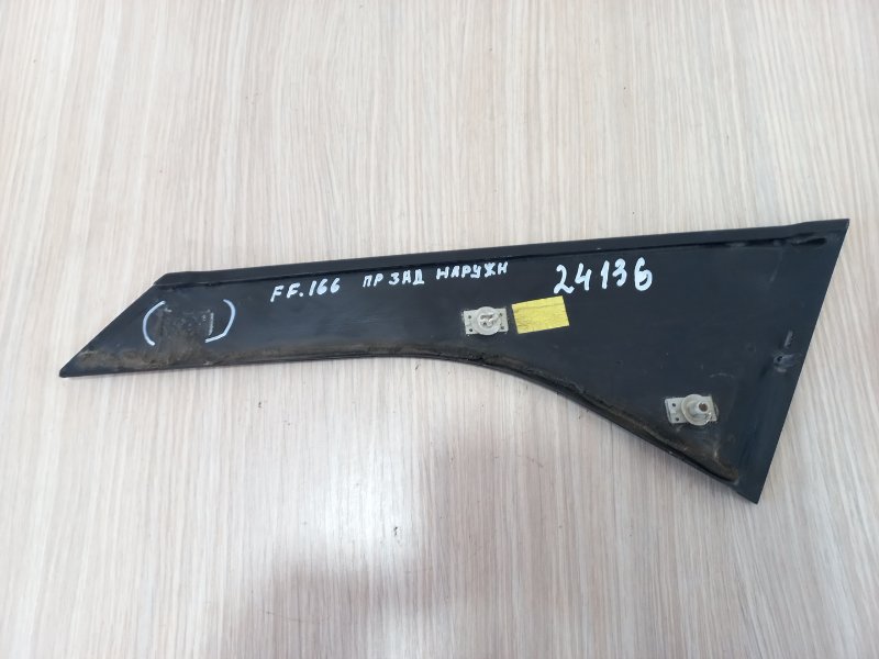 Уголок двери внешний задний правый Focus 2006 CB4 HWDB