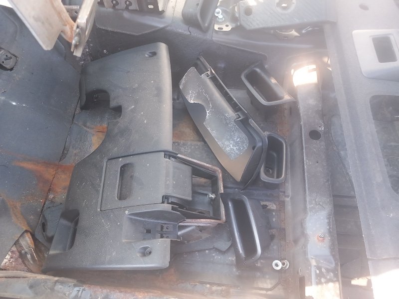 Пластик салона Lancer 2007 CS3A 4g18