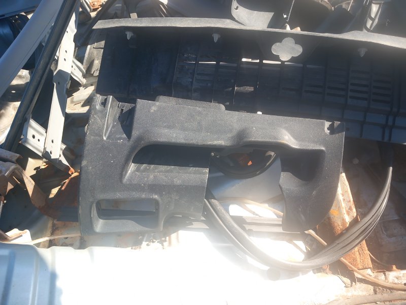 Пластик салона Colt 2005 Z23W 4a91