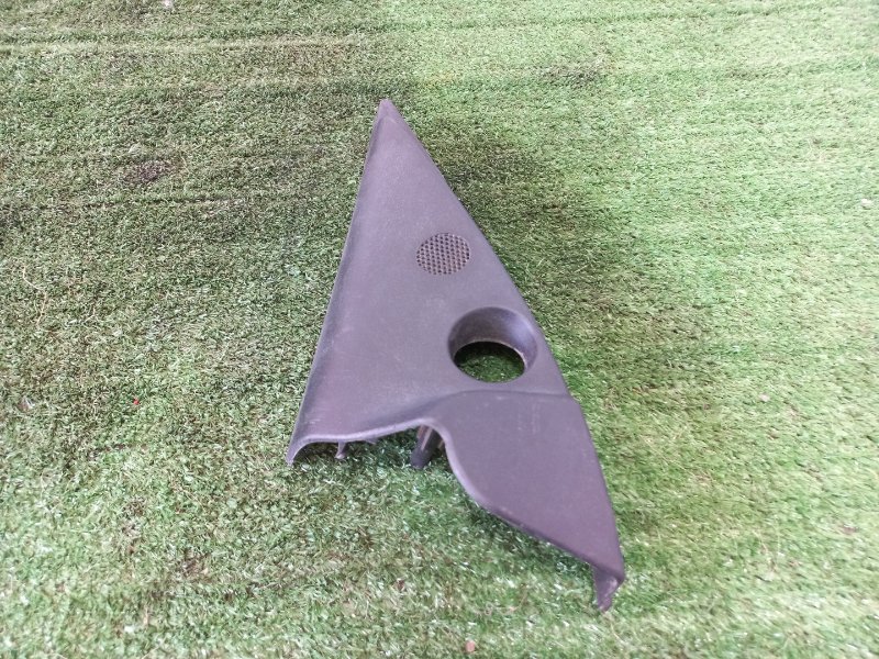 Уголок двери внутренний передний левый 206 2007 2B TU3JP Уголок двери внутренний передний левый 206 2007 2B TU3JP