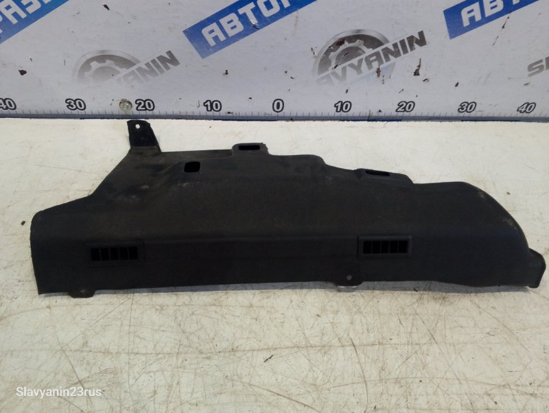Воздуховод отопителя передний правый Hyundai Starex 2002 A1 D4BH 97337-4A001 Б/У