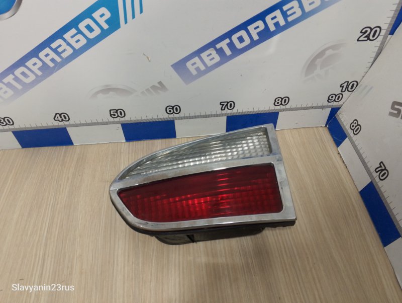 Стоп в крышку багажника задний правый Hyundai Starex 2002 A1 D4BH 924604A500 Б/У
