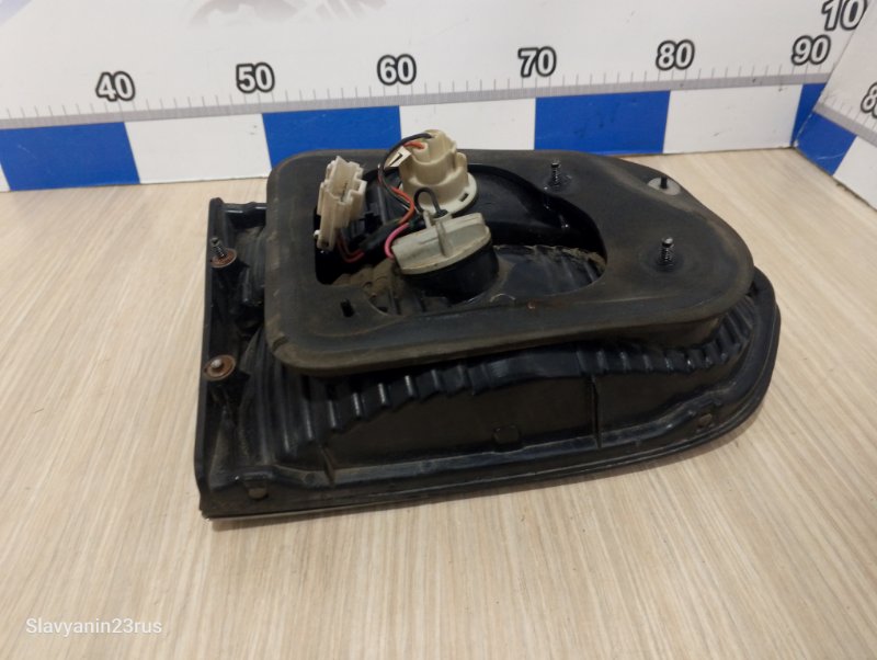 Стоп в крышку багажника задний правый Starex 2002 A1 D4BH