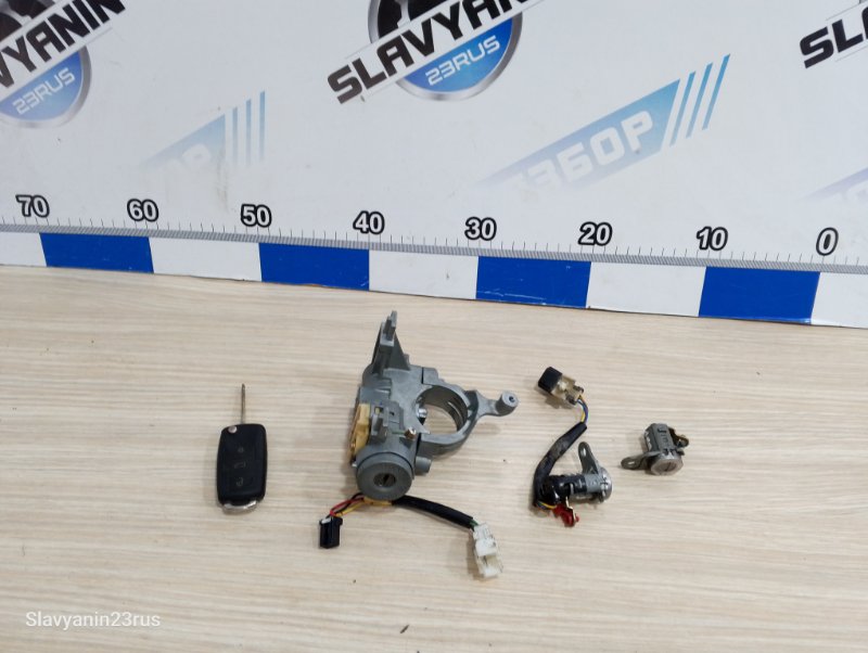 Замок зажигания Mitsubishi Lancer 9 2004 CS3A 4g18 MR235630 Б/У