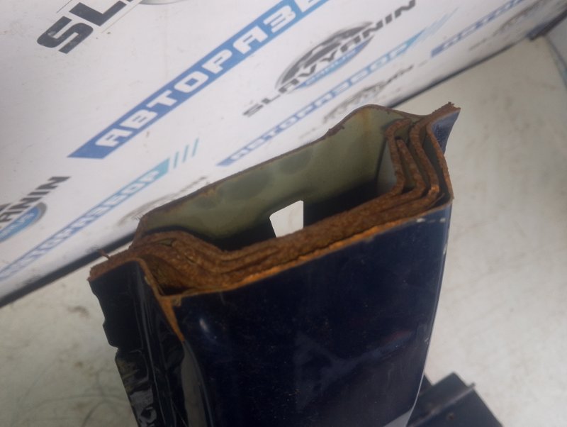 Порог кузова левый Lancer 2006 CS3A 4g18