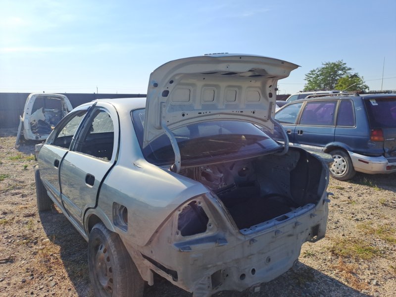 Крышка багажника задняя Almera 2007 B10 QG16DE
