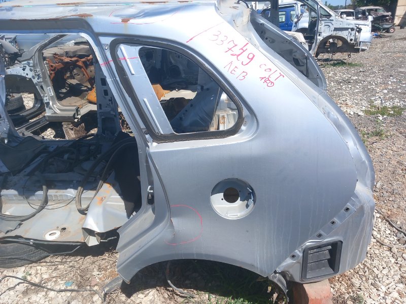 Запчасть крыло заднее левое Mitsubishi Colt 2005 Z23W 4a91 Б/У Крыло заднее левое Mitsubishi Colt 2005 Z23W 4a91 Б/У