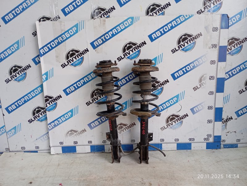 Стойка подвески задняя Nissan X-trail 2004 T30 QR20 Б/У