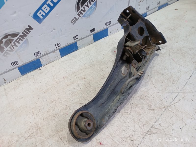 Рычаг продольный задний правый Lancer 2006 CS3A 4g18 Рычаг продольный задний правый Lancer 2006 CS3A 4g18