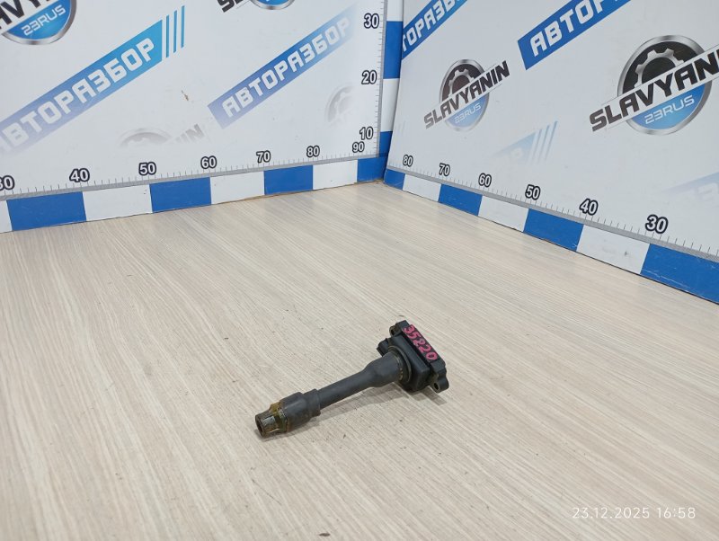 Запчасть катушка зажигания Nissan Cefiro 1996 A32 VQ20 Б/У Катушка зажигания Nissan Cefiro 1996 A32 VQ20 Б/У