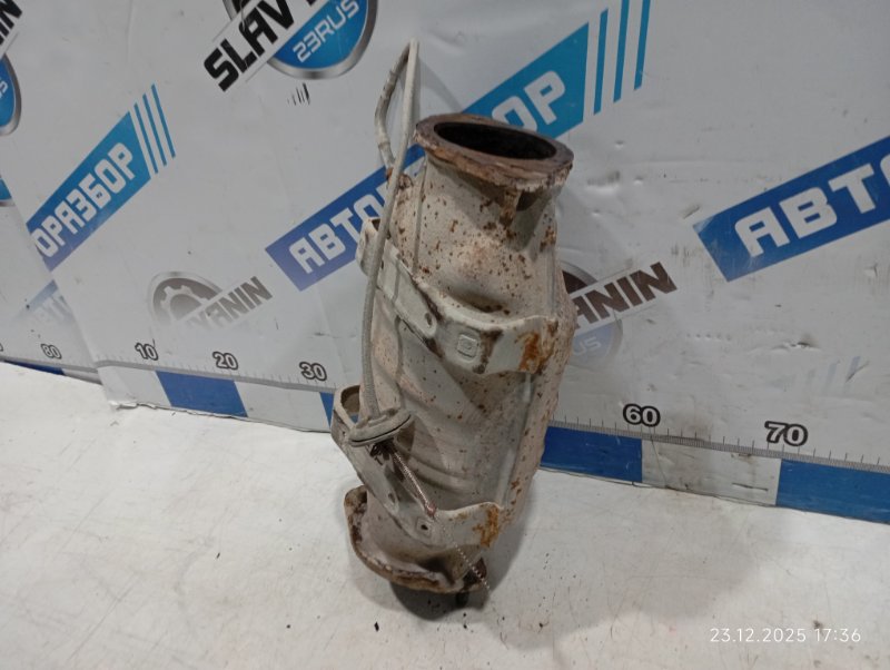 Катализатор Cefiro 1996 A32 VQ20