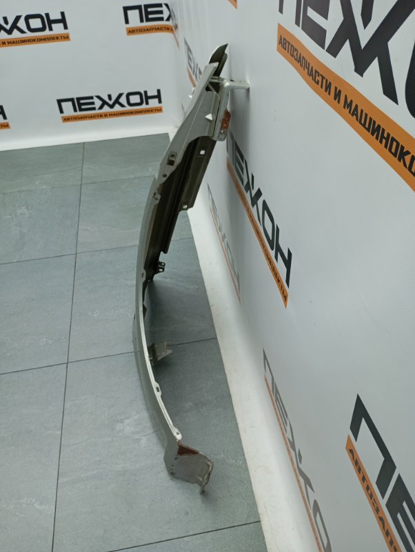 Крыло переднее правое RENAULT LOGAN 1 1.5 K9K 790