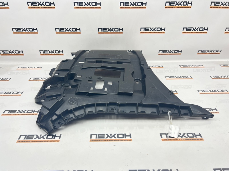 Кронштейн бампера задний левый BMW 7-Series 2018 G11 3.0 B57D30 51127357147 контрактная