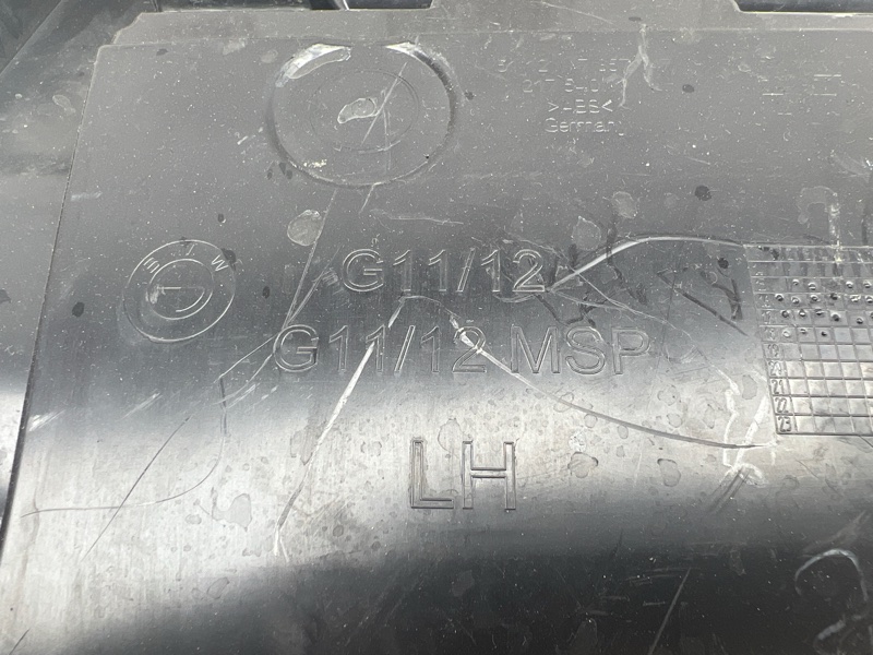 Кронштейн бампера задний левый 7-Series 2018 G11 3.0 B57D30