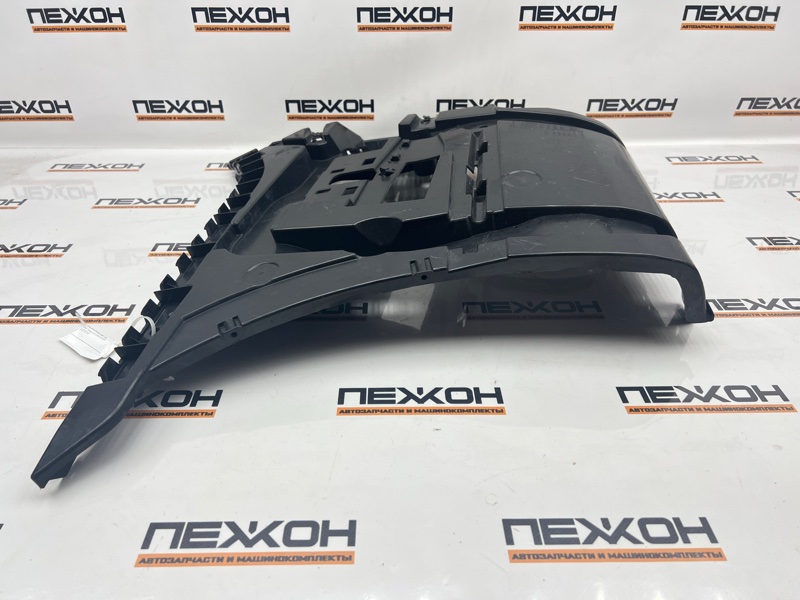 Кронштейн бампера задний левый 7-Series 2018 G11 3.0 B57D30