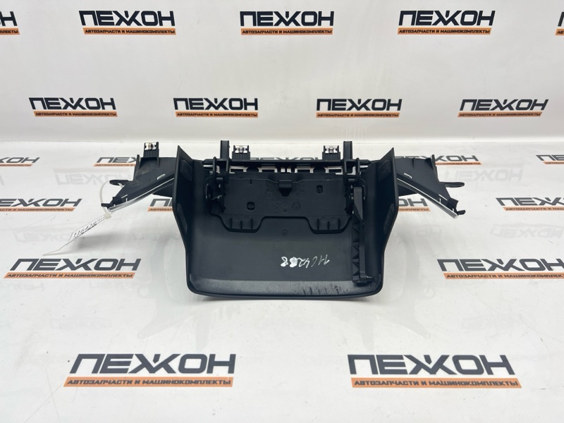 Накладка на панель приборов 7-Series 2018 G11 3.0 B57D30