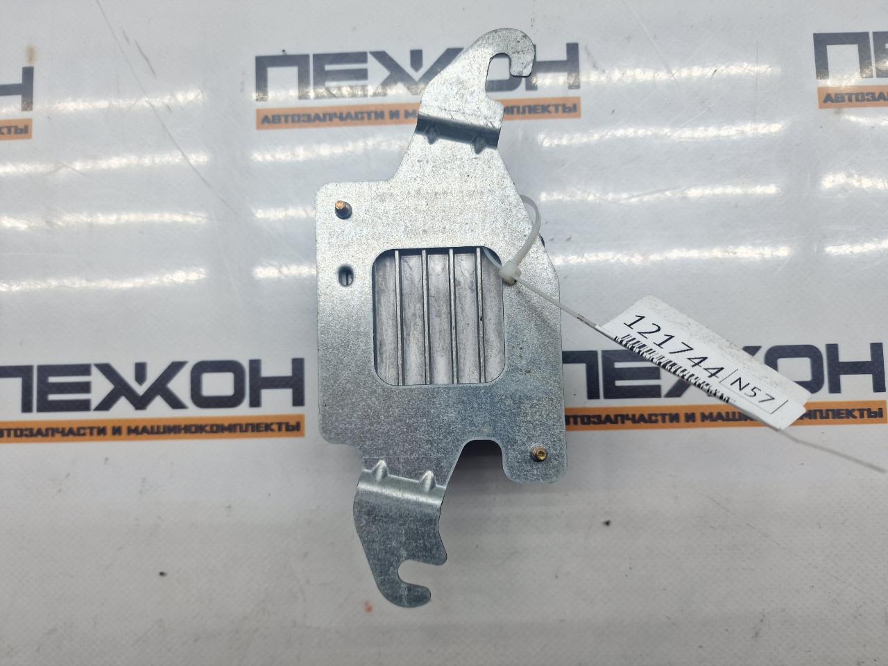 Блок управления топливным насосом X-TYPE 2002 X400 3.0 AJ30