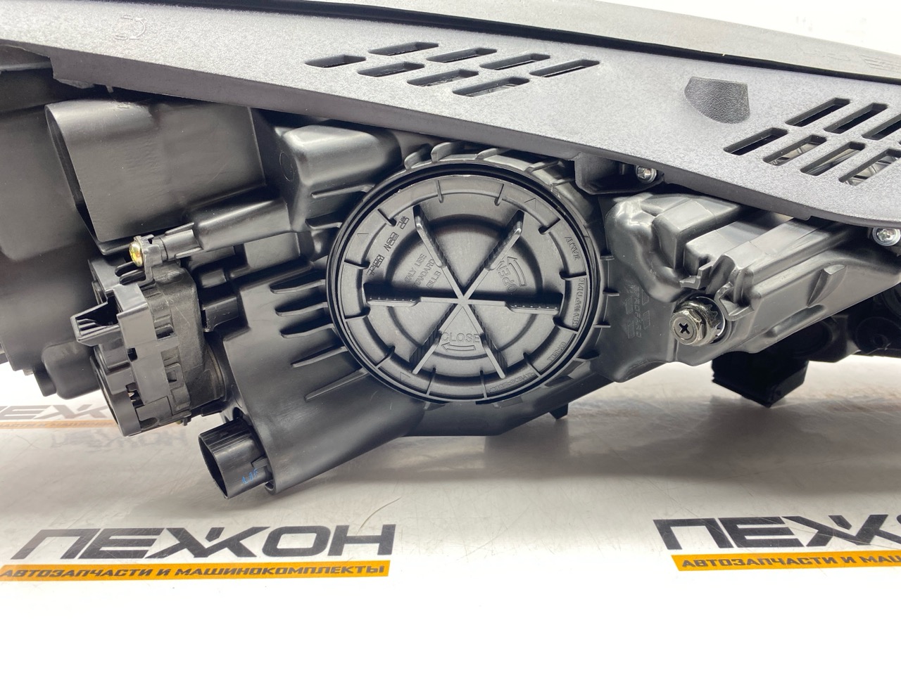 Фара (не оригинал) левая TUCSON 3