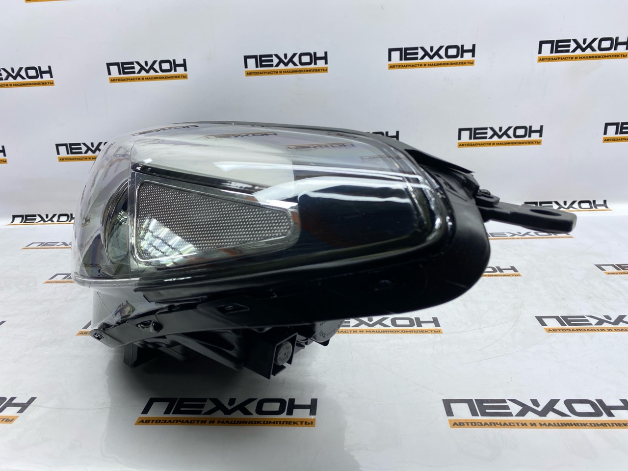 Фара (не оригинал) левая TUCSON 3 Фара (не оригинал) левая TUCSON 3
