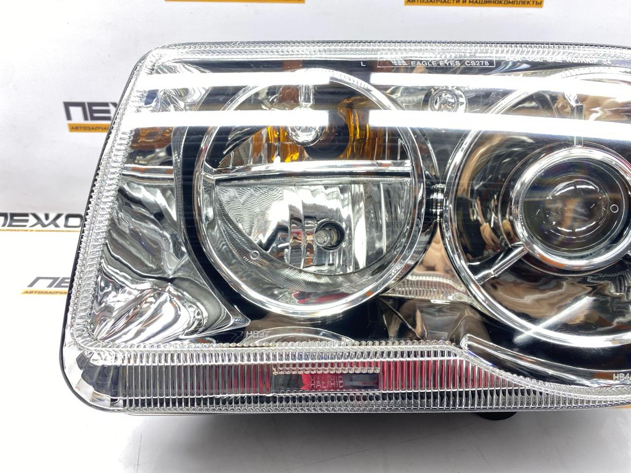 Фара (не оригинал) левая 300C 1