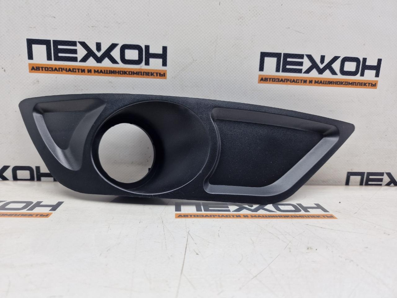 Накладка ПТФ (не оригинал) правая DAEWOO NEXIA 1 PDW99009KR новая