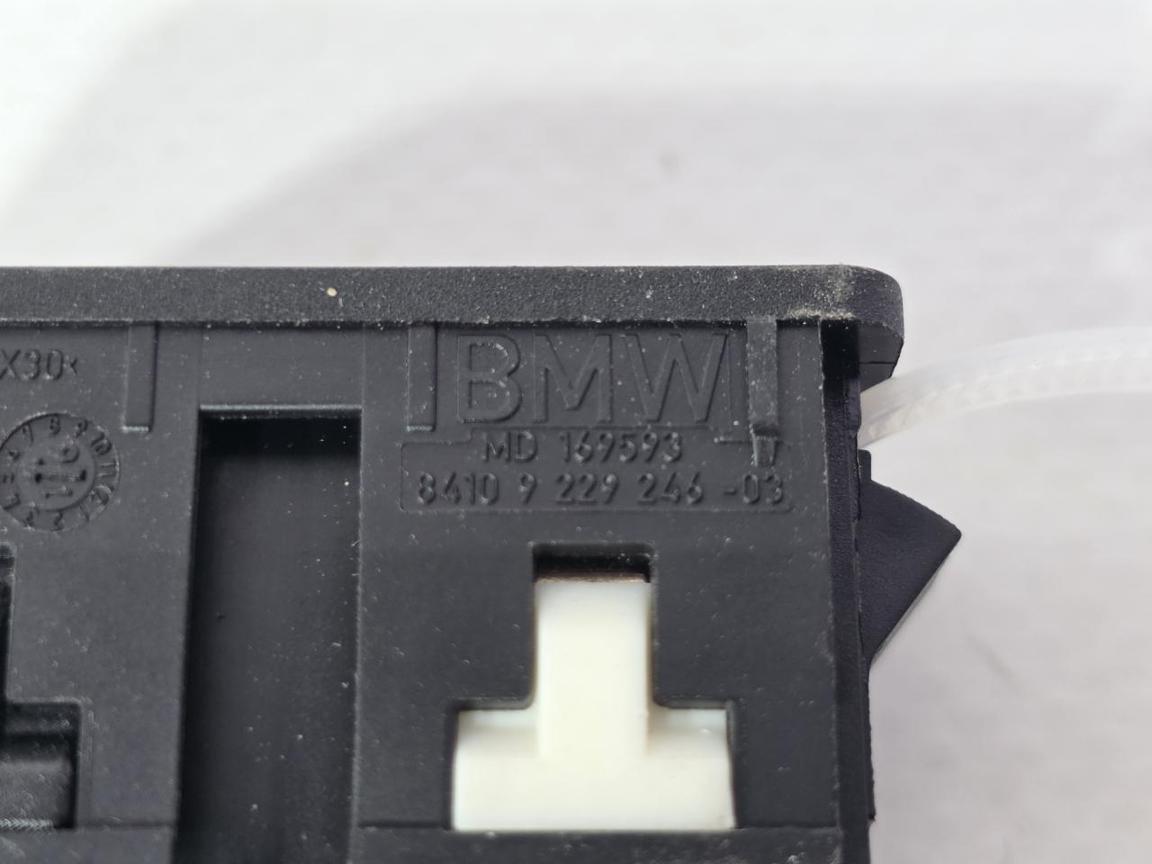 USB Разъем 3-SERIES 2016 F30 2.0 B48B20A