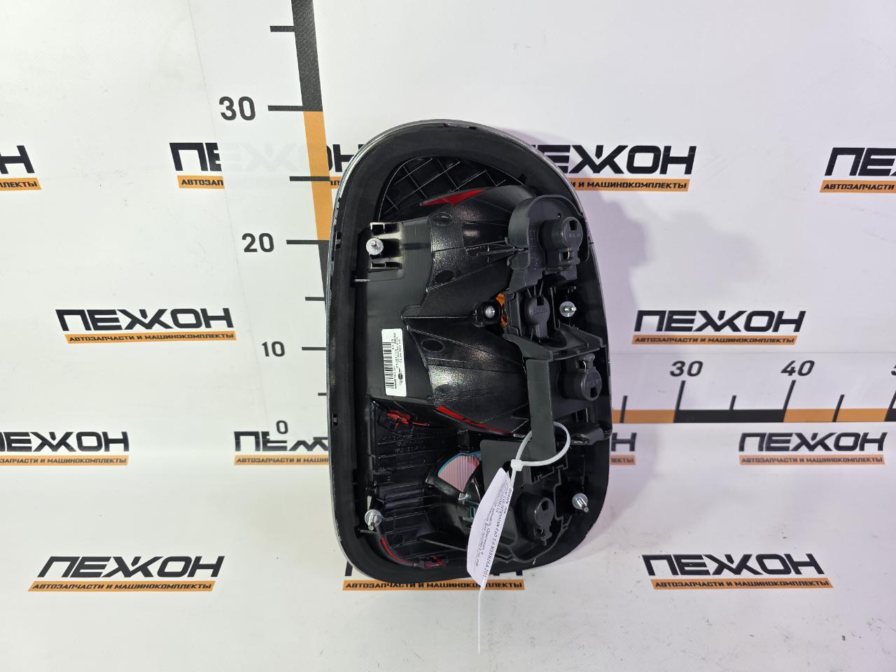 Фонарь левый COUNTRYMAN 2013 R60 1.6 N18B16A