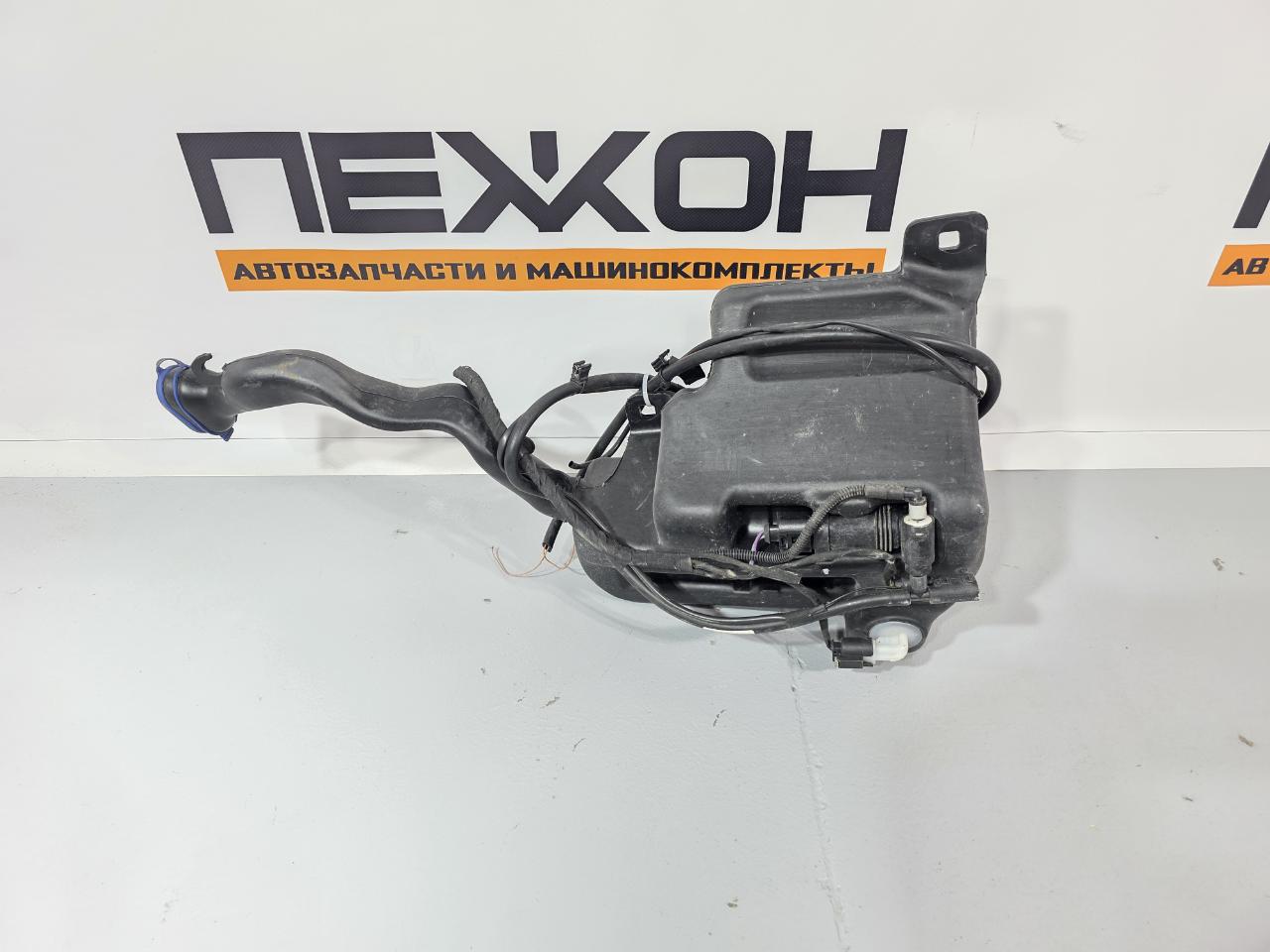 Бачок омывателя QX30 2018 H15 2.0 20PET