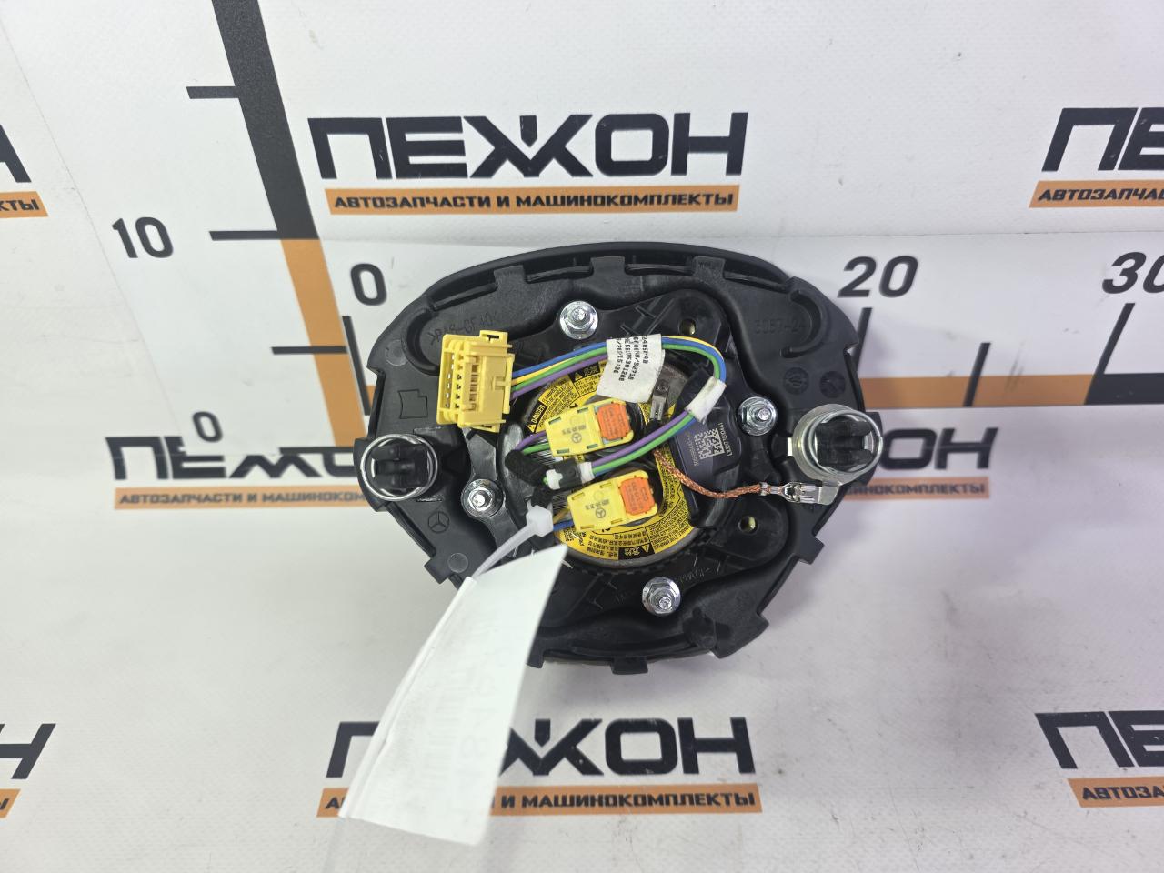 Подушка безопасности в руль QX30 2018 H15 2.0 20PET