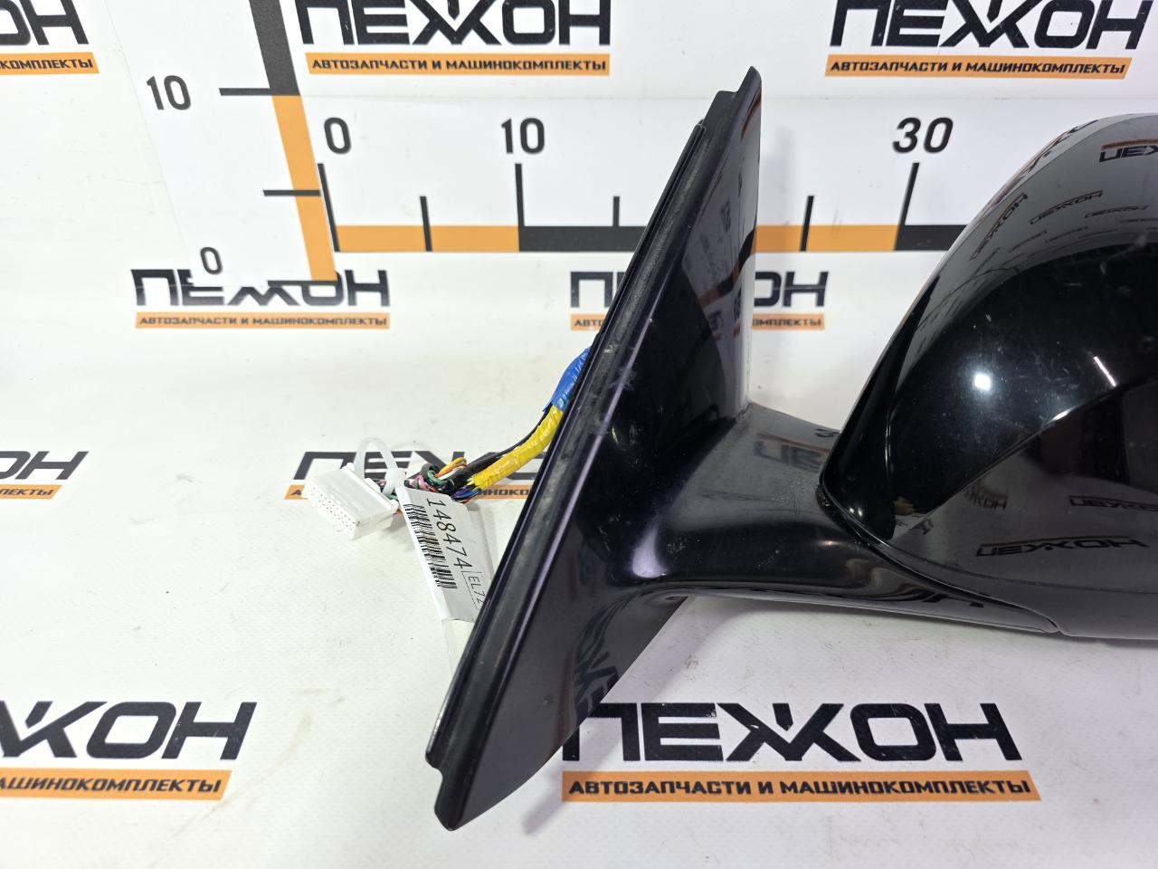 Зеркало левое QX30 2018 H15 2.0 20PET Зеркало левое QX30 2018 H15 2.0 20PET