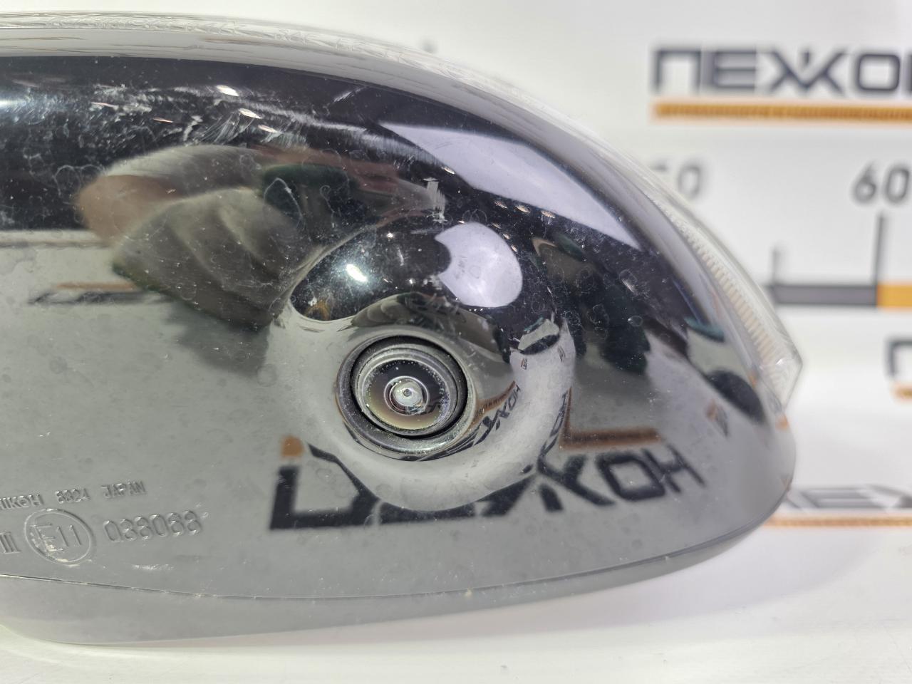 Зеркало левое QX30 2018 H15 2.0 20PET Зеркало левое QX30 2018 H15 2.0 20PET