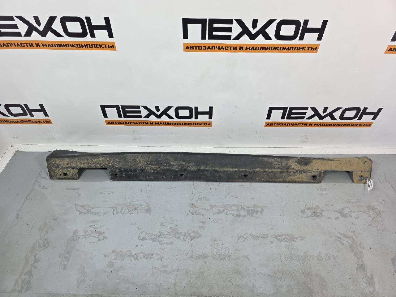Накладка на порог правая QX30 2018 H15 2.0 20PET